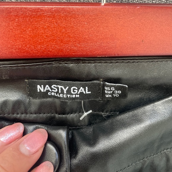 Nasty Gal Faux Leather Pants - Picture 3 of 3